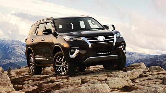 Manufacturer Wholesale Good Price Hood Trim for 2016-2019 Fortuner