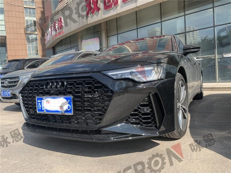 RS6 Style Car Body Kit Front Bumper with Honeycomb Grill for Audi A6 C8 2019-2021