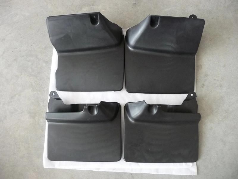 Good Quality Car Parts Mudguard for Toyota Prado Fj90 3400