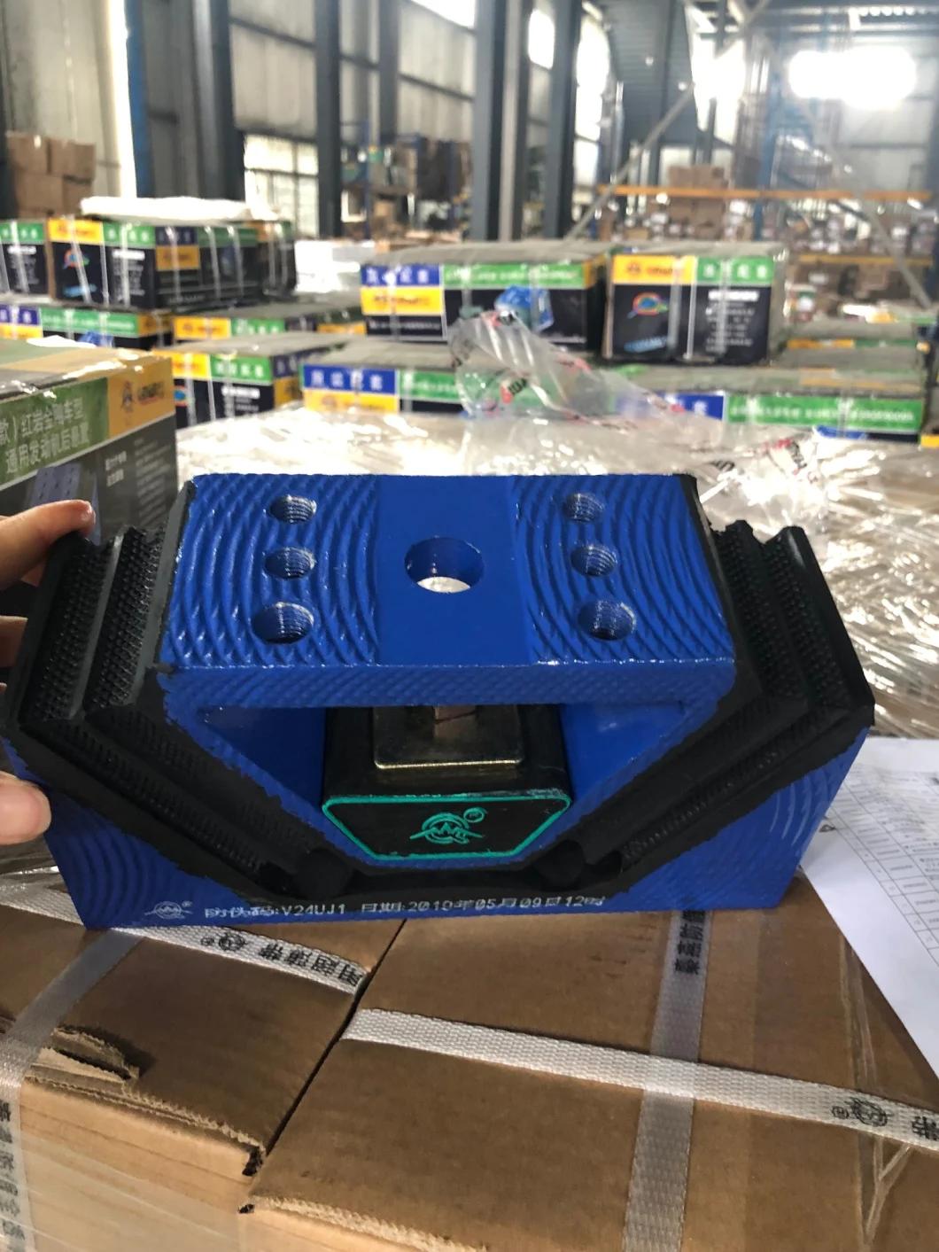 *Sinotruk HOWO Stery Auto Spare Parts / Engine Mounting (QINYAN)