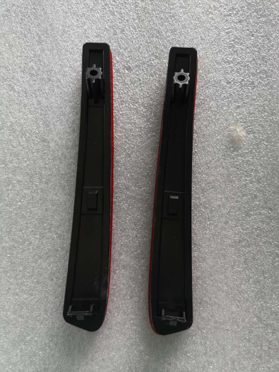 Wholesale Car Parts Rear Bumper Reflector for Toyota Corolla 2020 Le