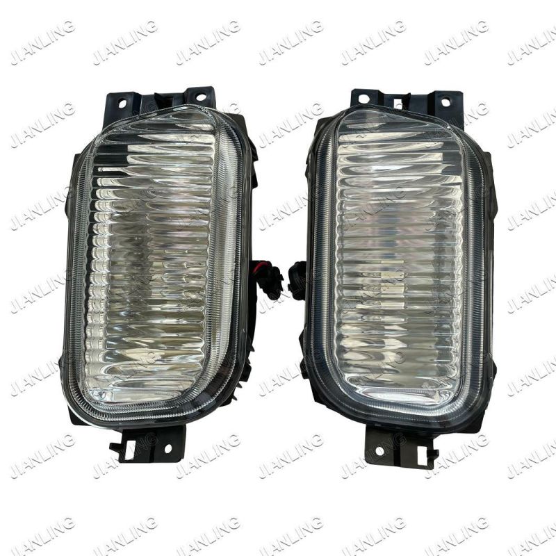 Halogen Auto Fog Lamp Plastic for Truck Mitsubishi Truck Fuso Canter 2005 Auto Fog Lamp Plastic