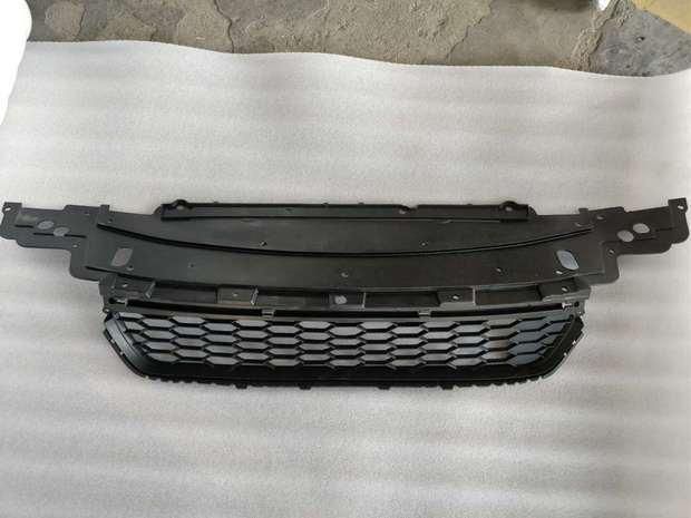Car Parts Front Bumper Grille for Honda Accord 2013-2015 Us Version