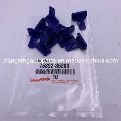 Auto Parts Wholesale Plastic Bumper Card Buckle Bumper Clip for Toyota Corolla RAV4 75392-35200