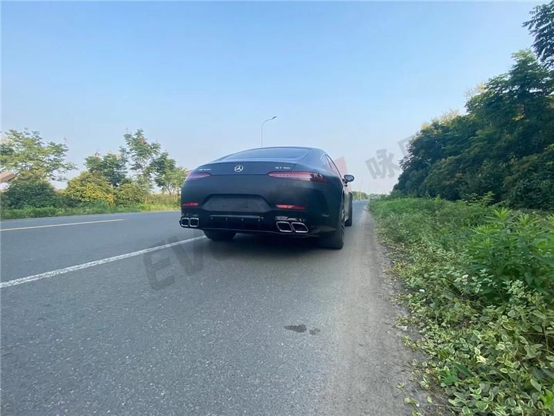 Gt63s Full Body Kit Bodykits Front and Rear Bumper with Rear Diffuser Tail Pipes for Mercedes Benz Amg Gt 2019+
