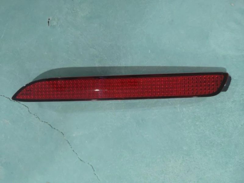 Wholesale Back Bumper Reflector for Toyota RAV4 2019 Le Car Parts