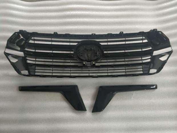 Wholesale Front Grille Black for Toyota Land Cruiser 200 2016