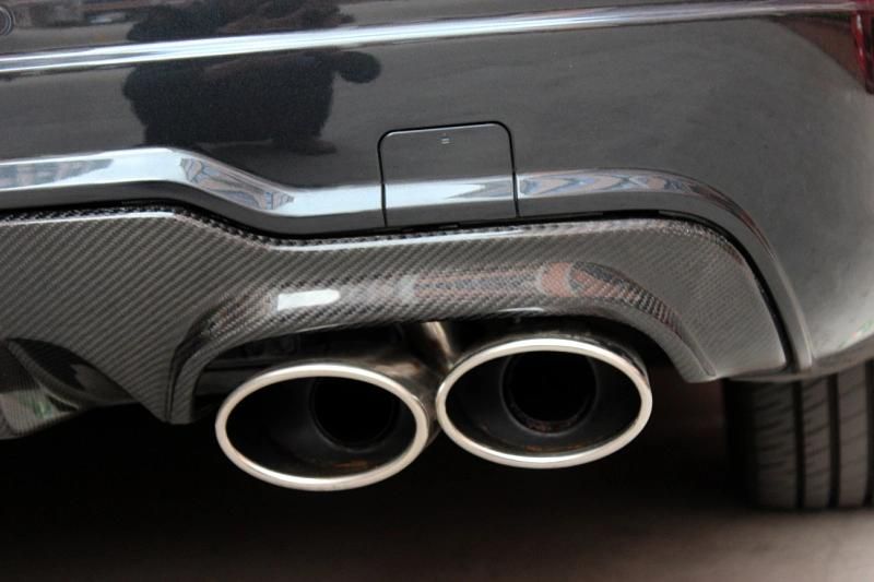 Carbon Fiber Rear Bumper Diffuser for Mercedes W204 C63