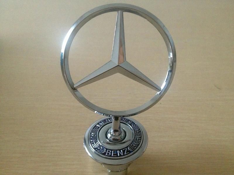 Chrome Silver Grill Auto Logo Badge Stand-up Head Car Emblem