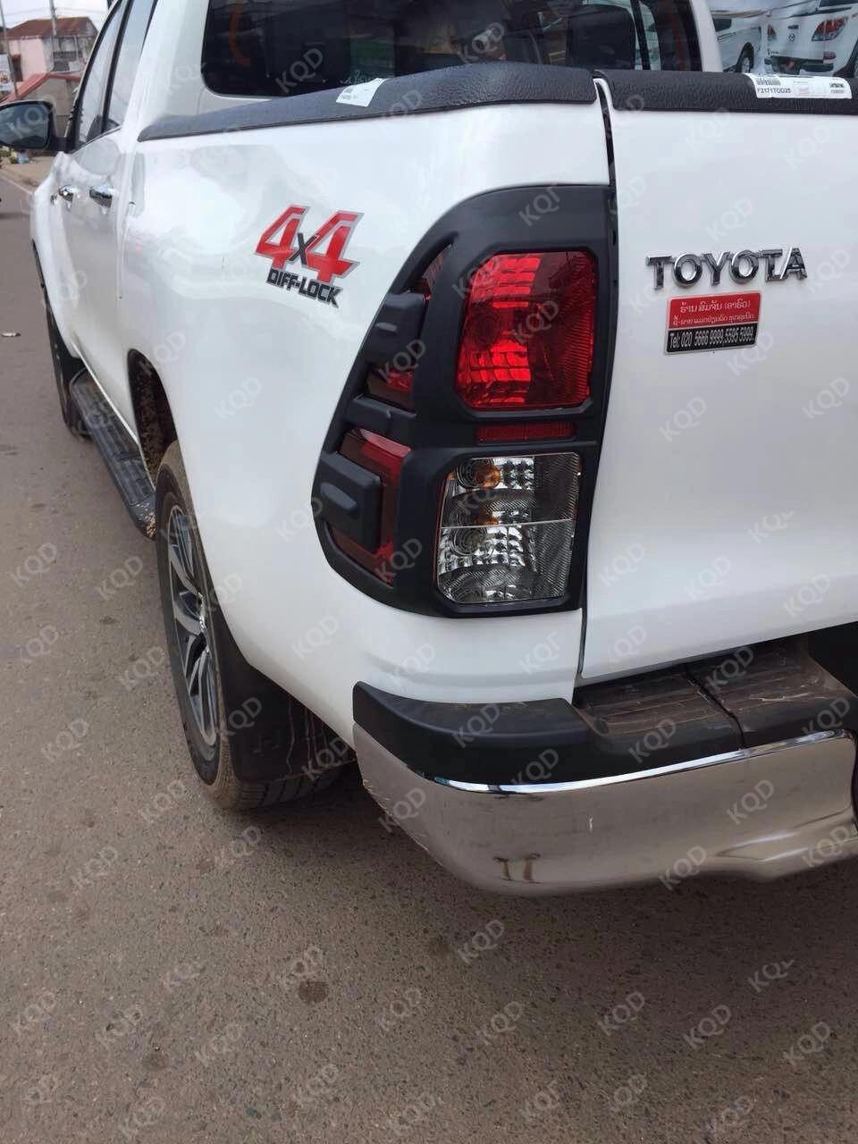 ABS Tail Light Cove Auto Parts Accessories for Toyota Hilux Revo 2015