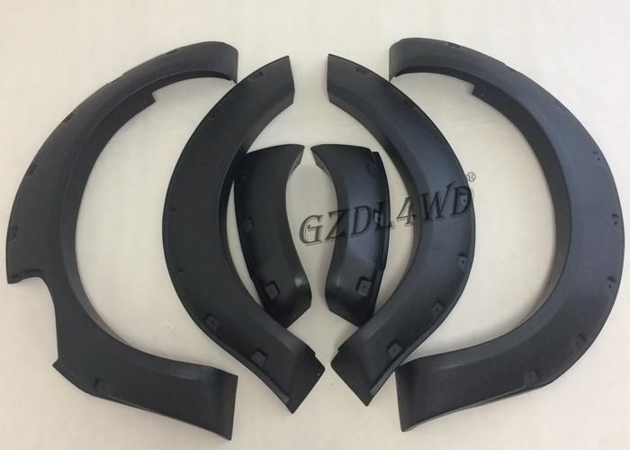 Matte Black Grille for Nissan Navara Np300 D23 4WD Body Parts