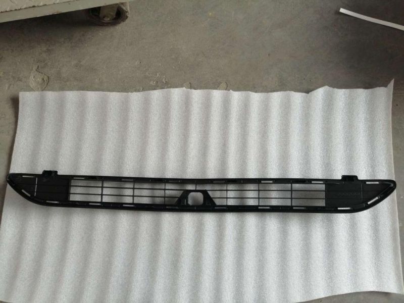 Wholesale Bumper Grille Upper with Camera Hole for Toyota RAV4 2016-2018 Le