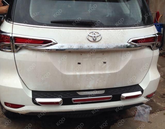 Wholesale High Quantity Rear Bumper Plate for Fortuner 2016
