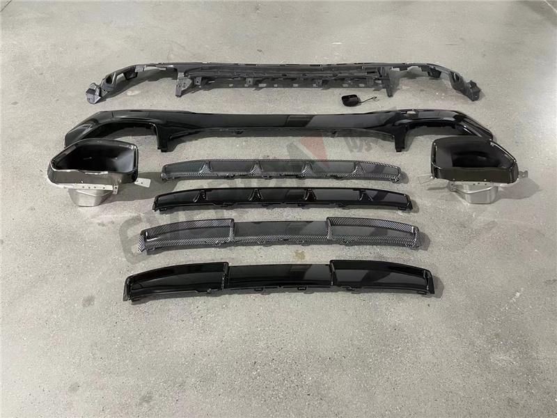 440d Rear Bumper Splitter Tail Lip Spoiler with Exhaust Tips for 4 Series G22