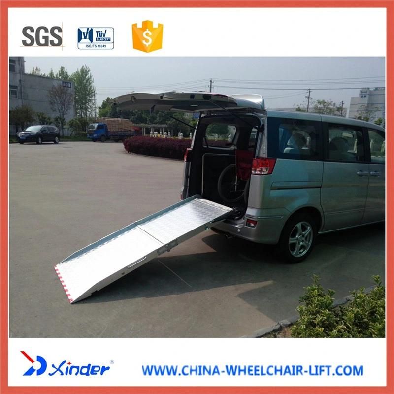 Easy and Safety Manual Fold Wheelchair Ramp for Van