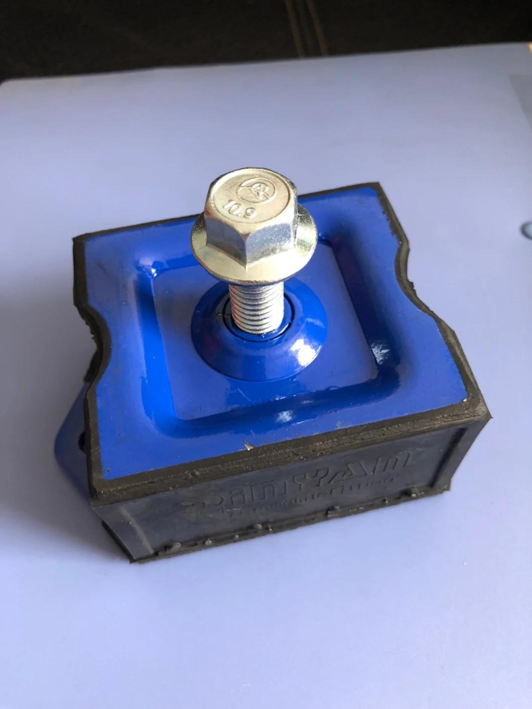 *Sinotruk HOWO Stery Auto Spare Parts / Engine Mounting (QINYAN)