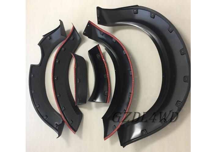 OEM Quality Smooth Finish Fenders for Nissan Navara Np300