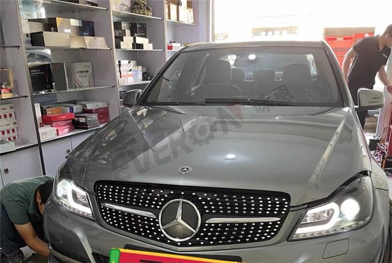 W204 Diamond Style Bumper Grille for Mercedes Benz C Class 2007-2013