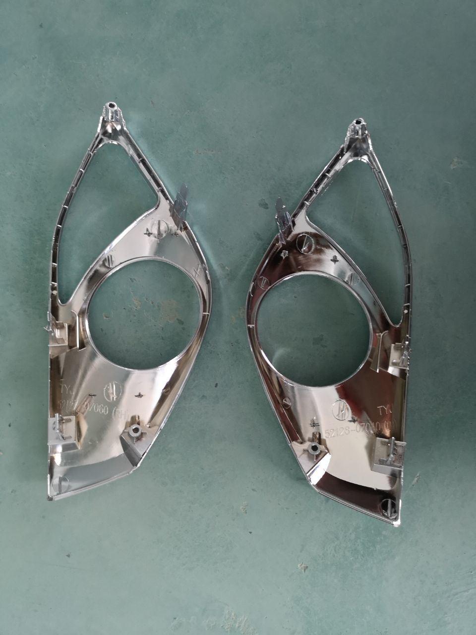 Wholesale Auto Parts Fog Lamp Cover for Toyota Avalon 2013-2015
