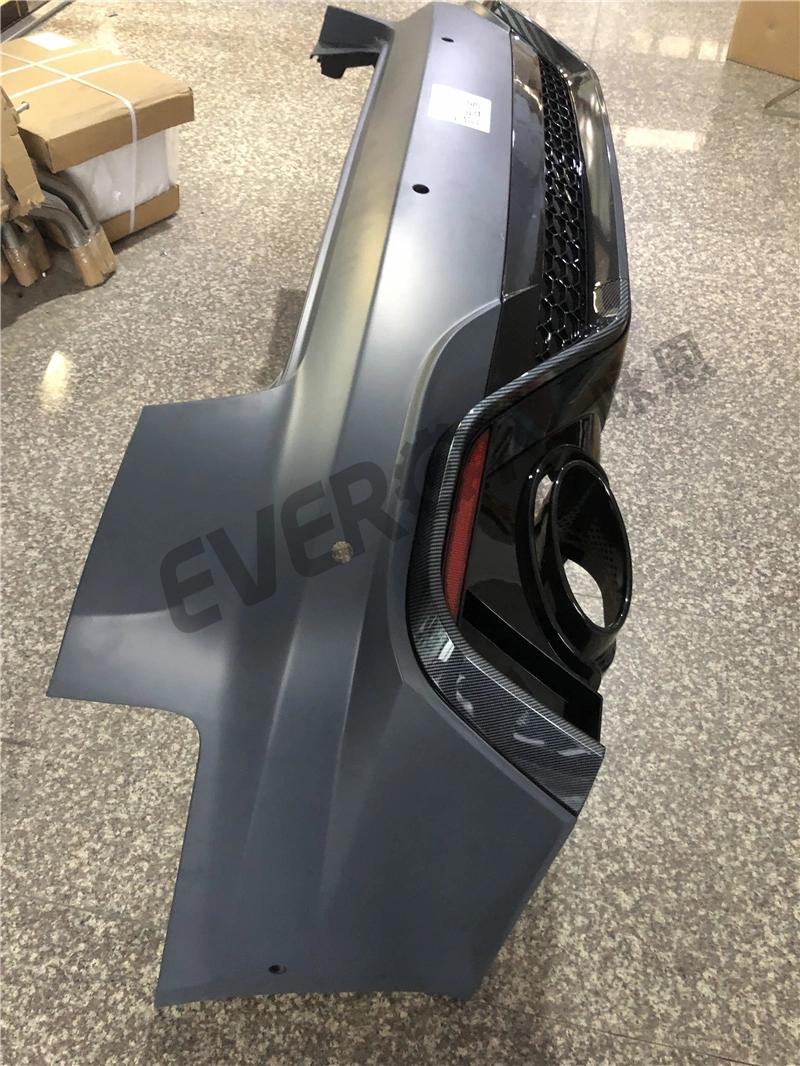 RS4 Style Car Rear Bumper with Tail Pipe for Audi A4 B9 2020-2021
