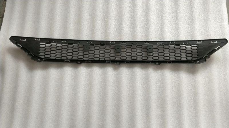 Bumper Grille for Hyundai Tucson 2016 Auto Body Parts