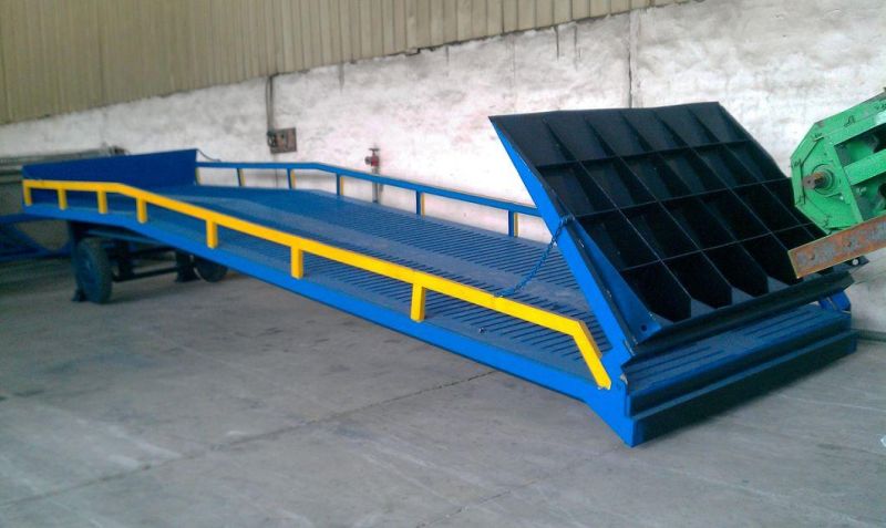 Forklift Loading Platform Loading Ramp