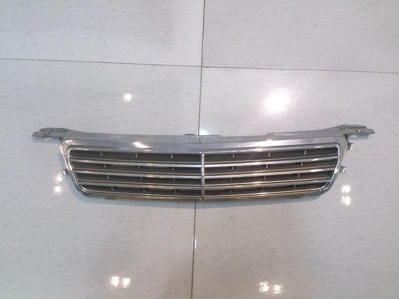 Wholesale Front Grille Modified for Toyota Camry 2000-2001 Auto Parts