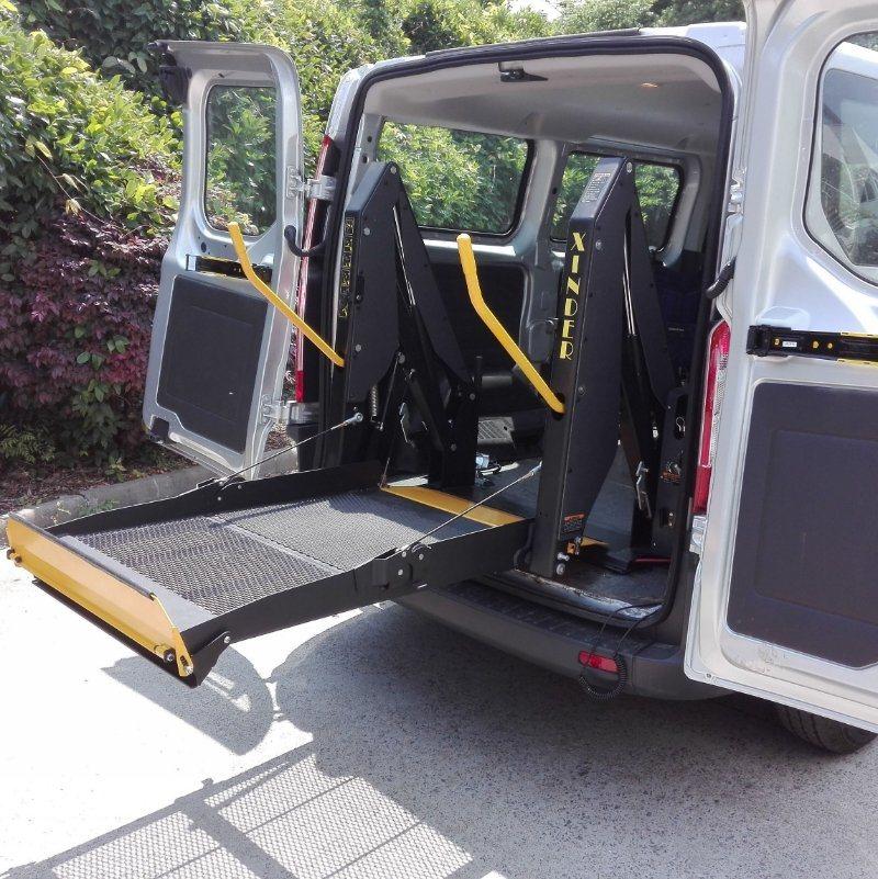 Passenger Hydraulic Wheelchair Lifting Platform for Van Rear Door Loading 300kg