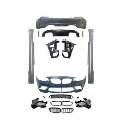 PP Body Kit for M2 F22 F23 C5 Car Body Kits with Front Bumper Rear Bumper Side Skirts and Front Grille 2017-2019