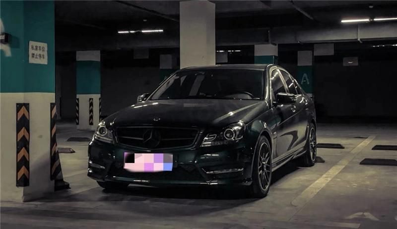 C63 Amg Style Auto Front Grille for Mercedes C Class W204 2007-2014