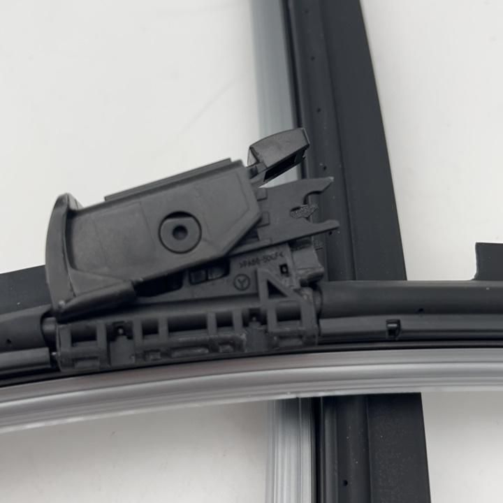 Auto Part Wiper Blade for Mercedes-Benz OEM 2228201145 W222