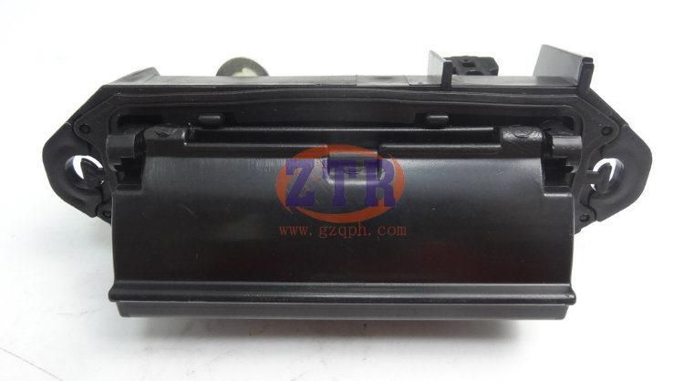Auto Parts Tail Door Handle for Toyota Hiace 2005 69023-26240