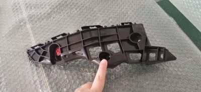 Wholesale Front Bumper Support Upper for Toyota Highlander 2014-2016