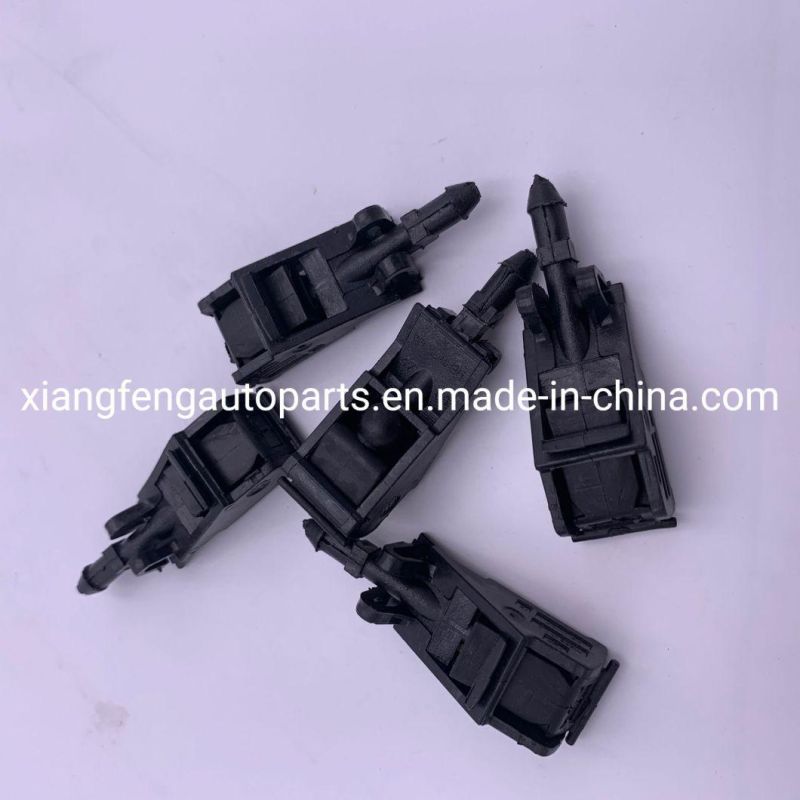 Auto Spare Parts Plastic Clip 6e0955985b for Volkswagen Audi