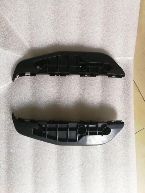 Wholesale Front Bumper Support for Toyota Matrix 2009-2010 Car Parts