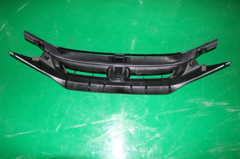 Car Parts OEM 71121-Tgb-H01 for Honda Civic Spare Parts Grille