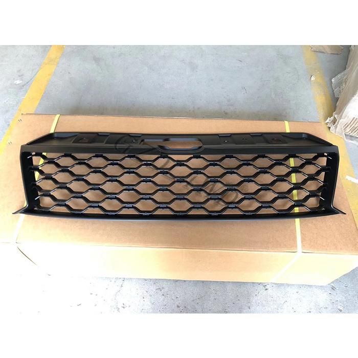 Auto Spare Parts Front Bumper Grill for Volkswagen Amarok