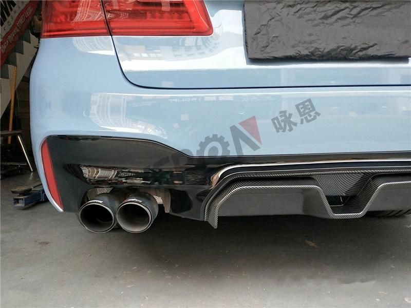 CS Style Rear Diffuser with LED Light Rear Bumper Lip for BMW 5 Series G30 2017+