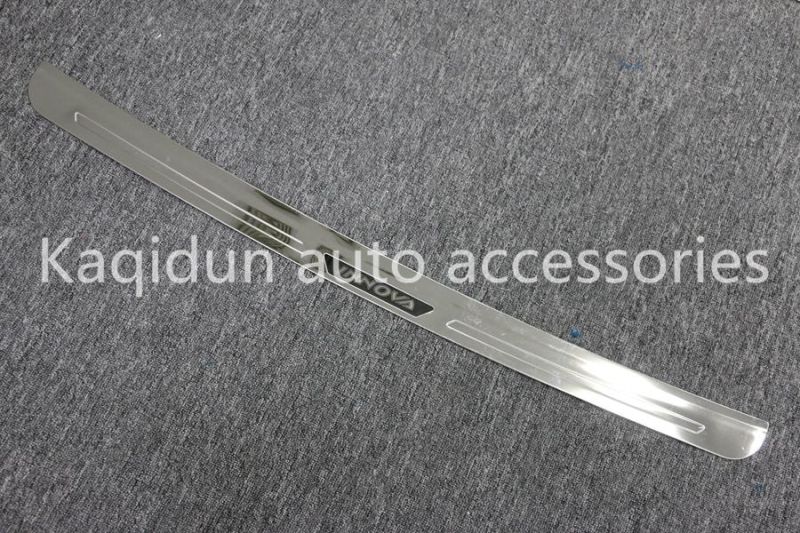 Stainless Steel Car Rear Raised Trunk Interior Protect Plate Rear Bumper Plate for Toyota Innova 2016