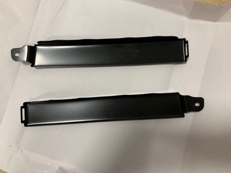 Head Light Strip Lower Filler Trim for 4runner 1996 1997 1998 52513-35030 52512-35030