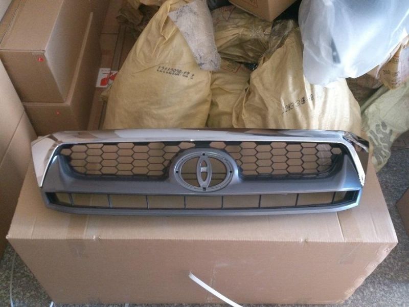 Wholesale Car Parts Front Grille Half Chrome for Toyoyta Hilux Vigo 2008-2011