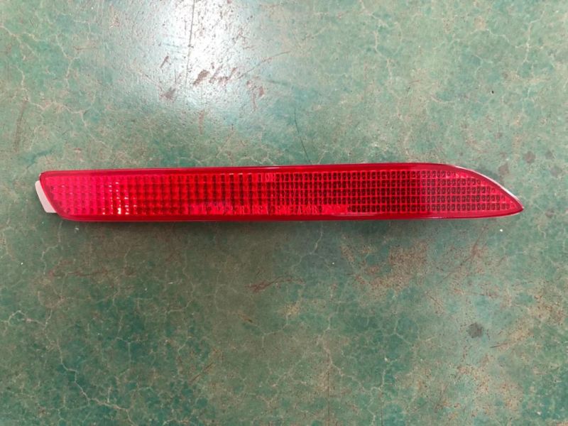Toyota Corolla 2020 USA Le/Xle Rear Bumper Reflector