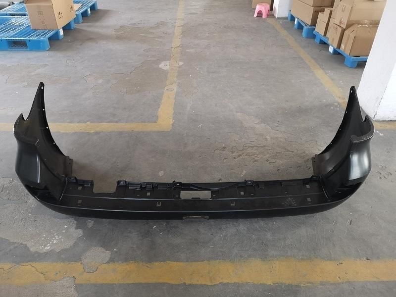 Wholesale Rear Bumper for Toyota Land Cruiser 200 2012-2013 Car Parts