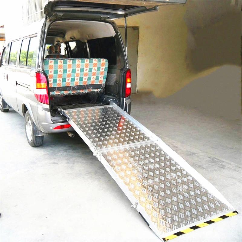Easy and Safety Manual Fold Wheelchair Ramp for Van