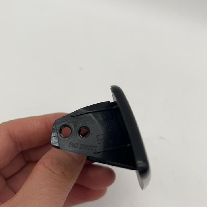 Auto Parts Headlamp Sprinkler Cover Is Suitable for BMW 51112993585 E84 X1