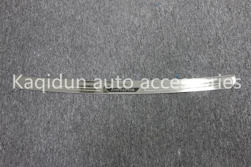 Stainless Steel Car Rear Raised Trunk Interior Protect Plate Rear Bumper Plate for Toyota Innova 2016