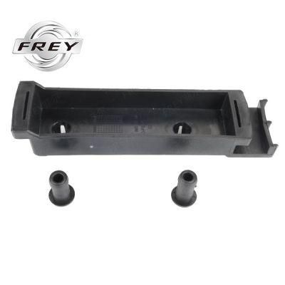 Frey Auto Parts Car Bumper Bracket OEM 9018800114 for Mercedes Benz 901 902 903 904