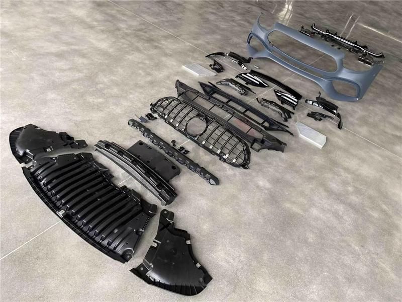 New Arrival 2021 Genuine E63 Amg Body Kit with Front Bumper Assembly Grille Rear Diffuser Exhaust Tips for Benz W213 E Class 2020-2021