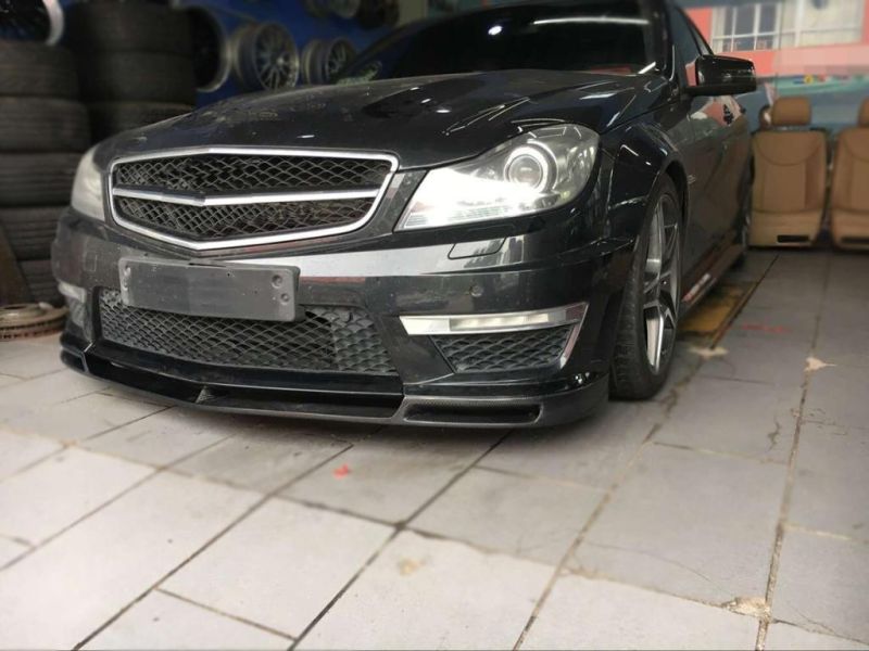 Carbon Fiber Front Bumper Lip for Mercedes Benz W204 C63 Amg 2012-2014