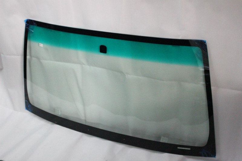 Auto Windshield Laminated Front Glass Xyg Quality